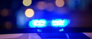 Grävmaskin började brinna vid järnvägen