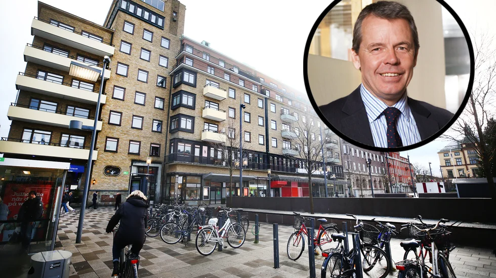 "Det är 337 hyreslägenheter på ett och samma ställe, i ett centralt läge i förhållande till Fristadstorget, så mycket kan jag avslöja", säger Mikael Granath. På bilden syns en av Willhems fastigheter.