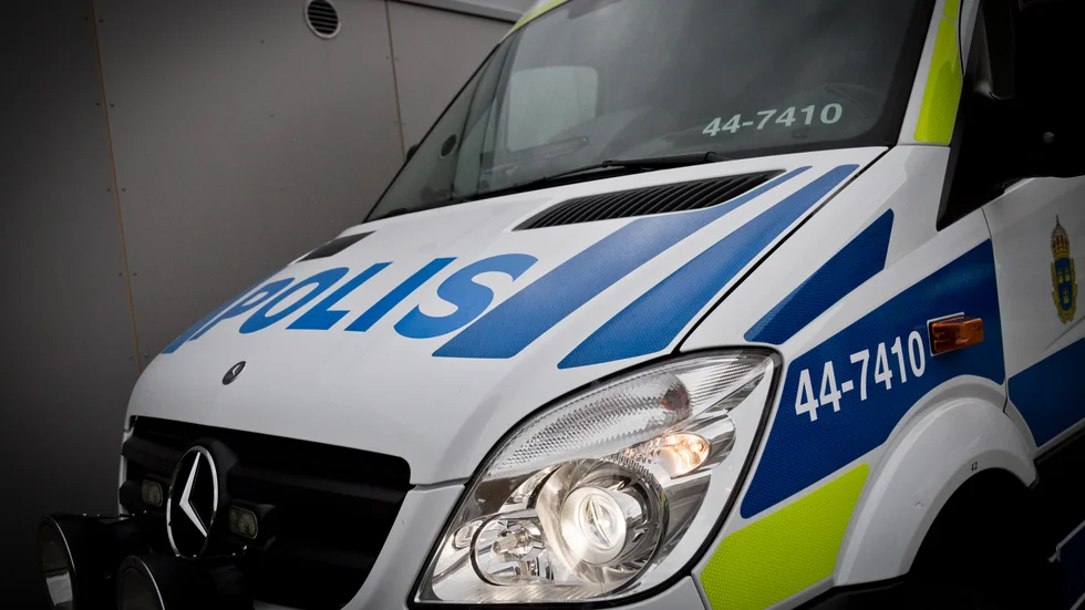 Polisen har dokumenterat skadegörelsen på plats.