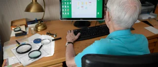 Svårare för äldre läsa på webb