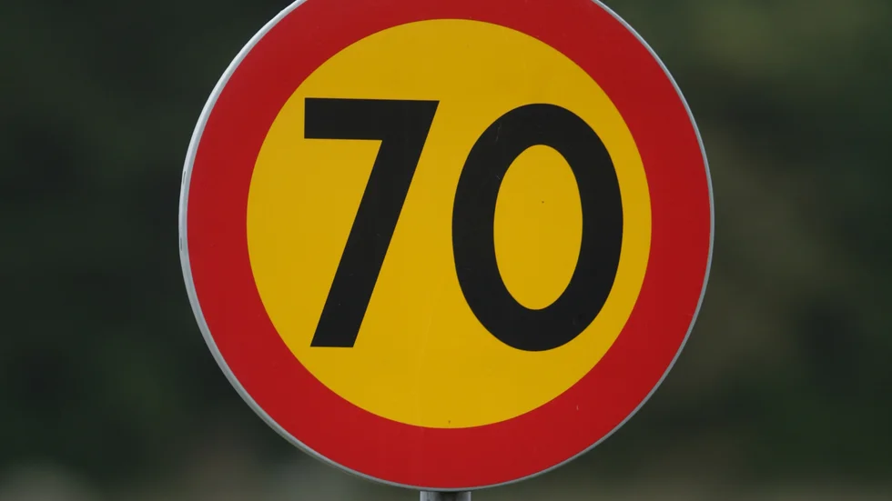 Sträckan var skyltad med 70-skyltar men skulle ha varit skyltad med 90-skyltar.