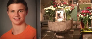 Mamman till mördade Carl, 16, om sorgen