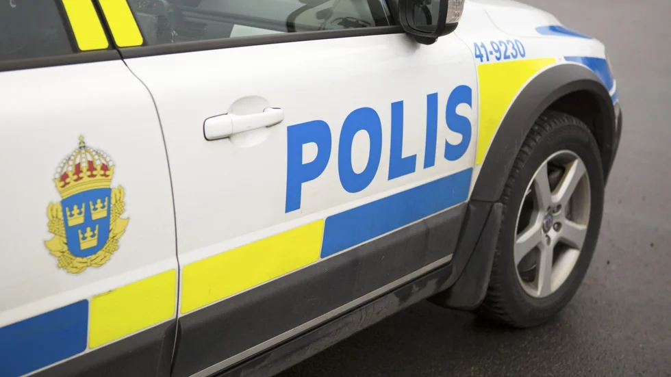 Polisen larmades till ett pågående inbrott på en byggarbetsplats i Eskilstuna tidigt under måndagsmorgonen.