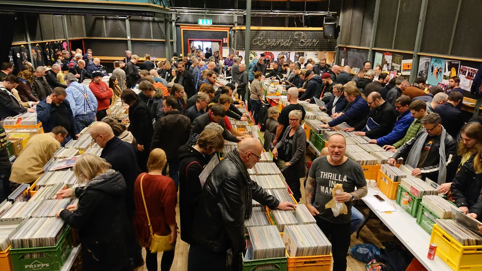 Bild från den senaste skivmässan som arrangerades 2020. 