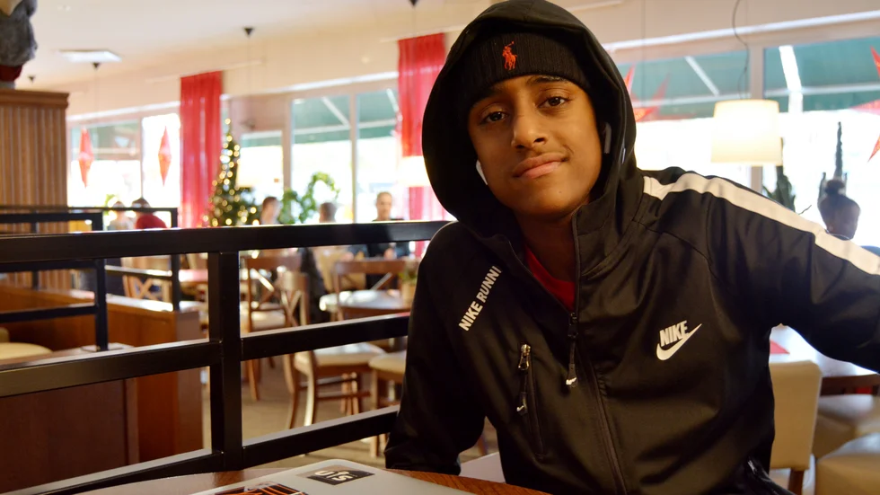 "Inlägget som blev störst gjordes på en tagning. Men det brukar ta mycket tid faktiskt. Antingen är det ljuset eller kameravinkeln", säger Tyrone Michele om sina Instagram-filmer.