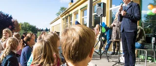 Fest på schemat när nya lokaler invigdes