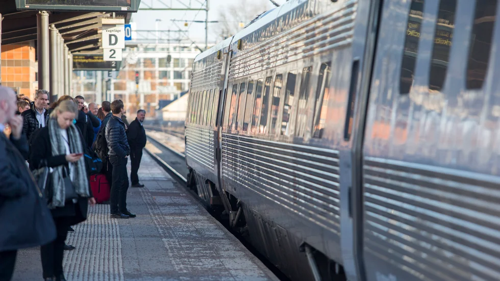 Ökad kapacitet på stambanan samt en utvecklad transportinfrastruktur behövs för att hela regionen ska kunna växa, skriver debattörerna.