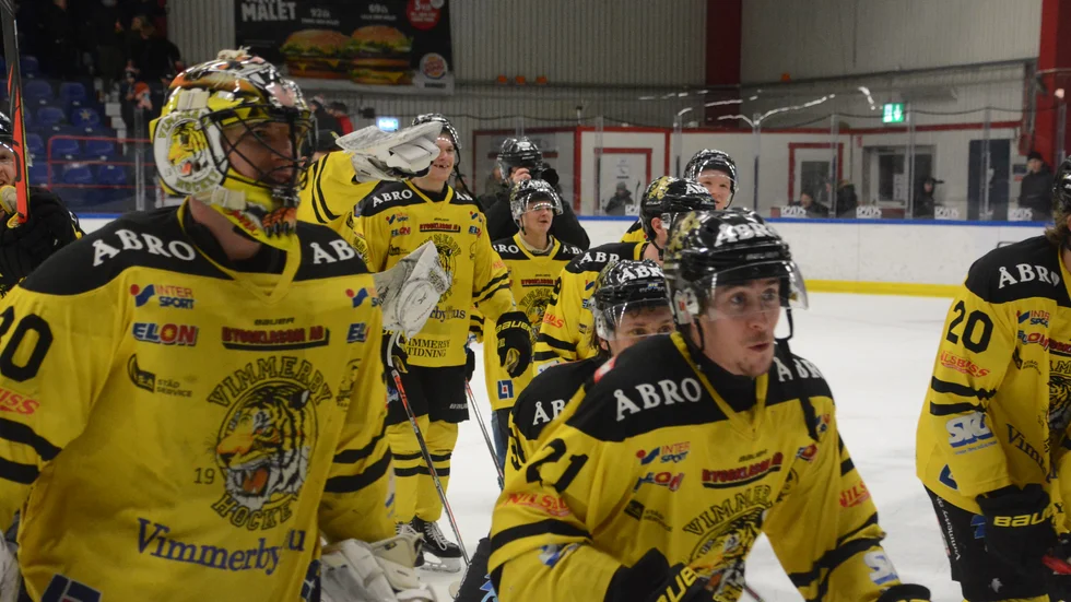 Frågan är om det slir inför tomma läktare för Tomas Rydén & Co på fredag i Hudiksvall? 