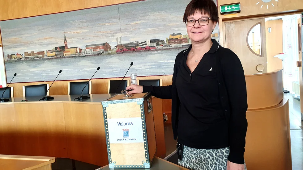 Inger Fältros Lundgren reder ut vad som gäller inför folkomröstningen om skolstrukturen.