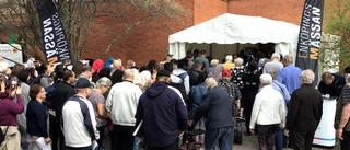 Viruslarmet stoppar fest och mässa