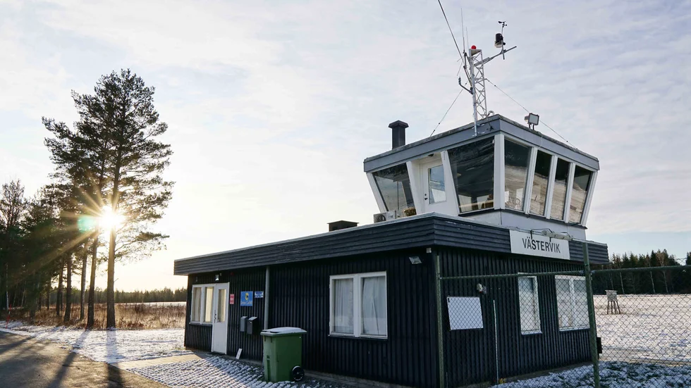 En drograttfyllerist stoppades av polisen på E18.