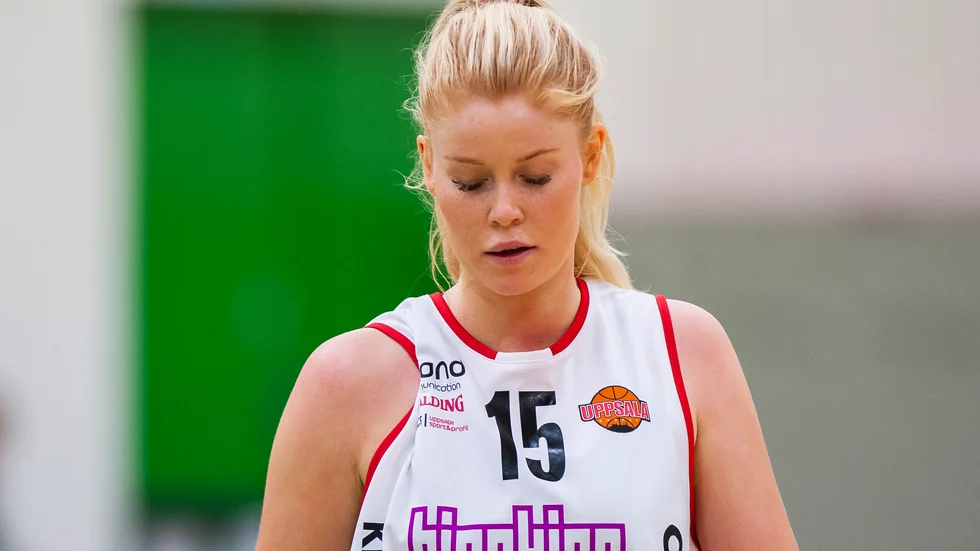 Knäskadan som Louise Skyttevall ådrog sig för jul stoppar inte bara årets säsong.