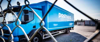 Lastbil körde av vägen - post blir försenad