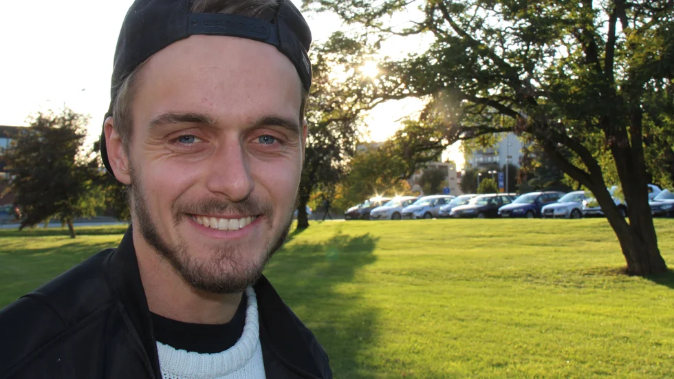 Rekordmannen Jesper Karlsson nöjer sig med spel i femman.