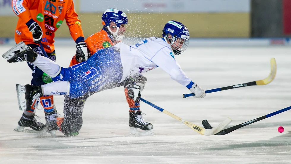 Albin Rohlén slet och vann duell efter duell mot Bollnäsförsvaret. IFK kämpade ner Bollnäs och tog en oerhört viktig seger i kampen om en slutspelsplats.