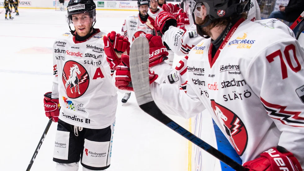 Istvan! Hästens ungrare visade vägen med två snygga mål. 