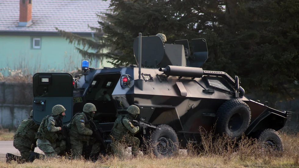 Det turkiska militärtransportfordonet Otokar Cobra finns med i en SSAB-broschyr från 2010. Här används fordonet i Kosovo 2018.