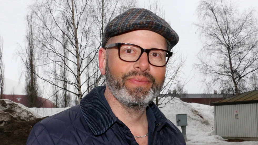 Ola Edeblom, ordförande för Folkets hus-föreningen, gläds över löftet om att få ta över den nuvarande matsalen, men han är orolig för att det ska dra ut på tiden. (Arkivbild)
