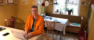 Han ifrågasatte tystnadsavtalet förra året