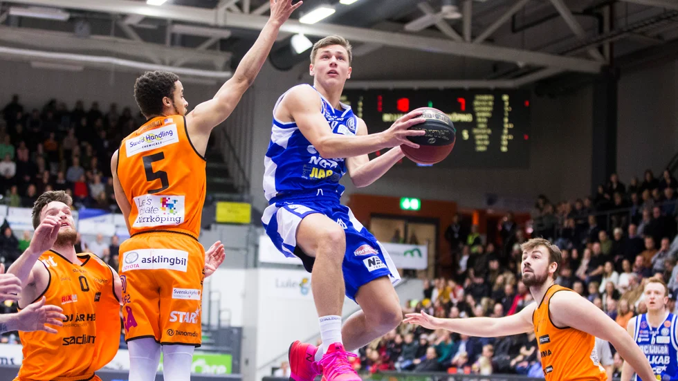 BC Luleås Pelle Larsson.