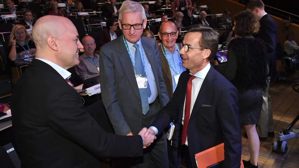 Den tidigare moderatledaren Fredrik Reinfeldt (M) styrde landet mellan 2006 och 2014. Här på bild ihop med Carl Bildt (M) och den nuvarande partiledaren Ulf Kristersson (M).