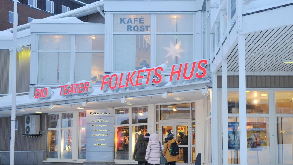 Folkets hus följer sina egna stadgar när de inte hyr ut till SD. Det är inte odemokratiskt utan precis det motsatta, skriver André Bengtsson.