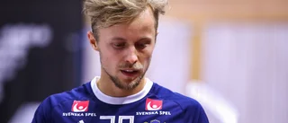 "Jag tycker att vi viker ner oss"