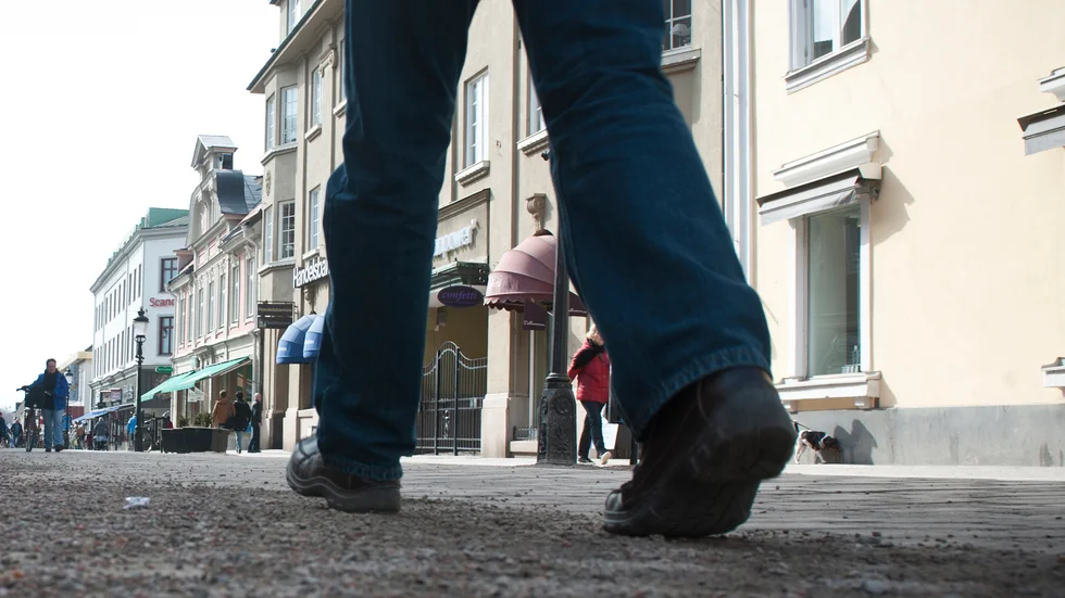 Det är vår bestämda uppfattning att vi får ett tryggare centrum med ett härbärge än utan ett sådant, skriver Urban Granström (S), Martina Hallström (C) och Marco Venegas (MP). 