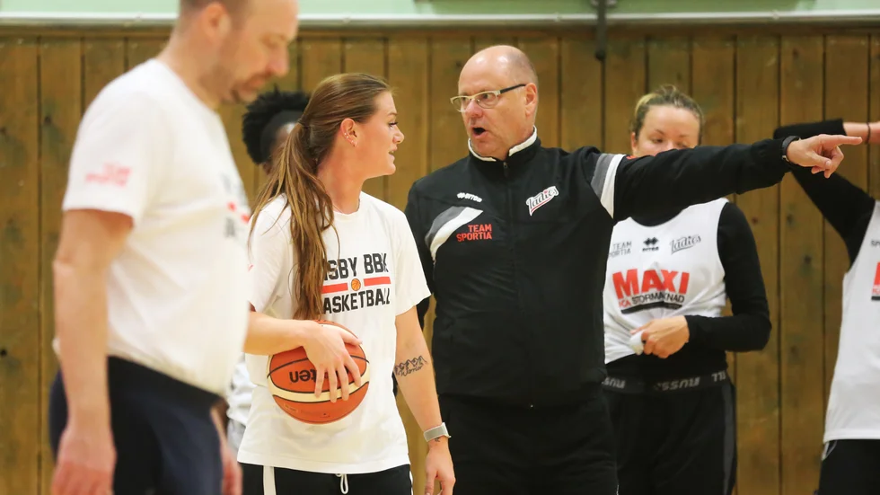 Eivind Möstl och Visby Ladies får chans till en nystart, när Uppsala kommer på besök.