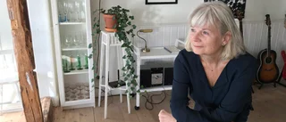 Signe arrangerar borgerliga begravningar