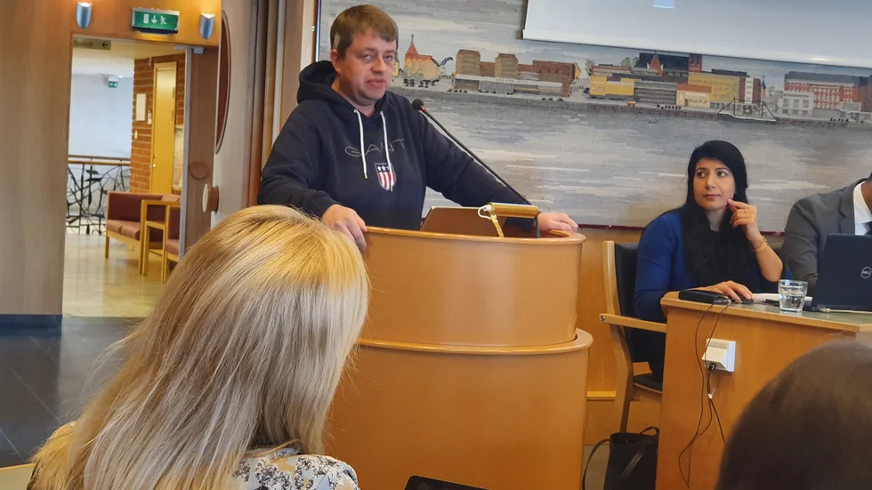 Per Göransson, gruppledare för Sverigedemokraterna, tog strid mot veganmat i Luleås skola.