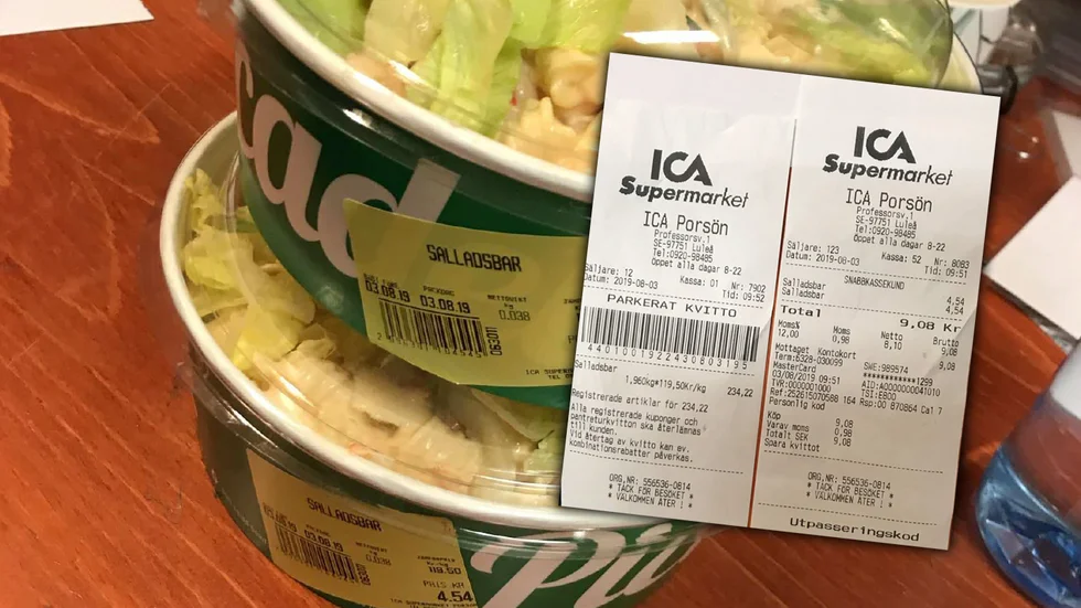 En 19-årig man i Luleå åtalas för ringa bedrägeri efter en fräck salladsstöld på Ica Porsön den 3 augusti.