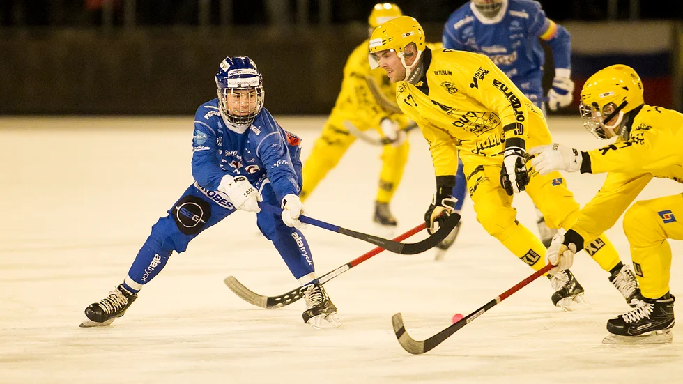 Albin Bjerkegren och IFK Motala tog ett litet kliv mot slutspel i och med segern mot Åby-Tjureda. Men det kan krävas tre poäng på de återstående fyra matcherna för att IFK ska lyckas, skriver Jens Bollius.