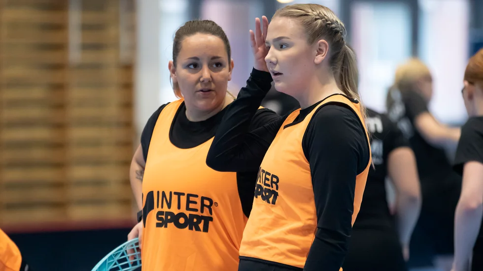 Frida Millros Thorell och Linnea Lindberg är seriens näst målgladaste spelarduo.