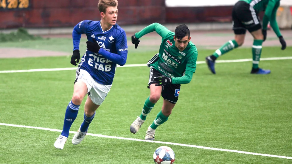 William De Carro stod för en fin insats på innermittfältet. 