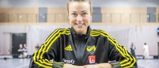 Anna Jakobsson gör comeback mot Täby