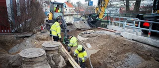 Smäckbron avstängd efter vattenläcka