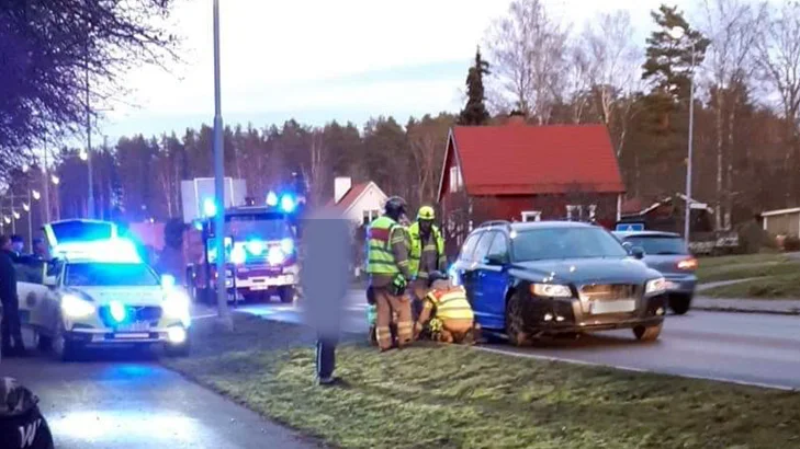 En trafikolycka inträffade på torsdagseftermiddagen i en korsning i Åtvidaberg.