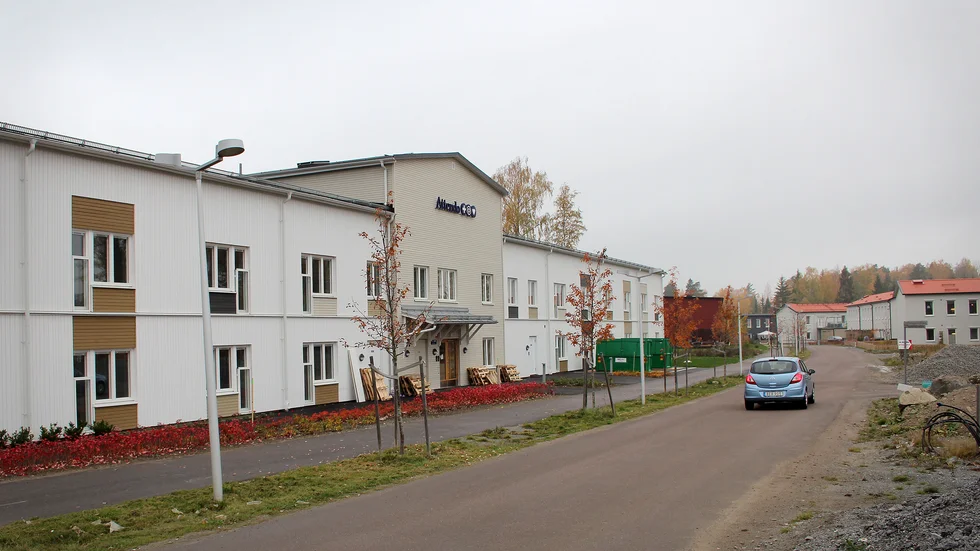 Det blir ett informationsmöte om boendet på Regalskeppsvägen, skriver Lotta Tronêt och Rebecca Frylmark-Berg.