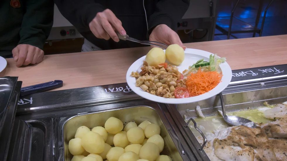 Piteås matsvinn ligger högre än rikssnittet. Något som upprör och på Facebook är kommentarerna många och kritiska. (Arkivbild)
