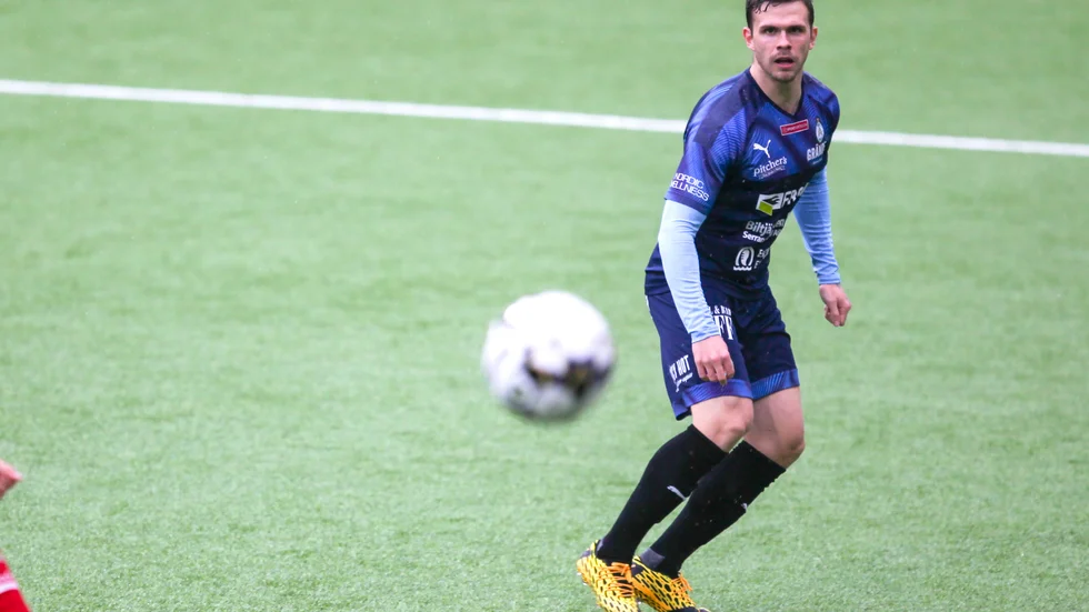 Jesper Manns gjorde sin första match från start i AFC-tröjan.
