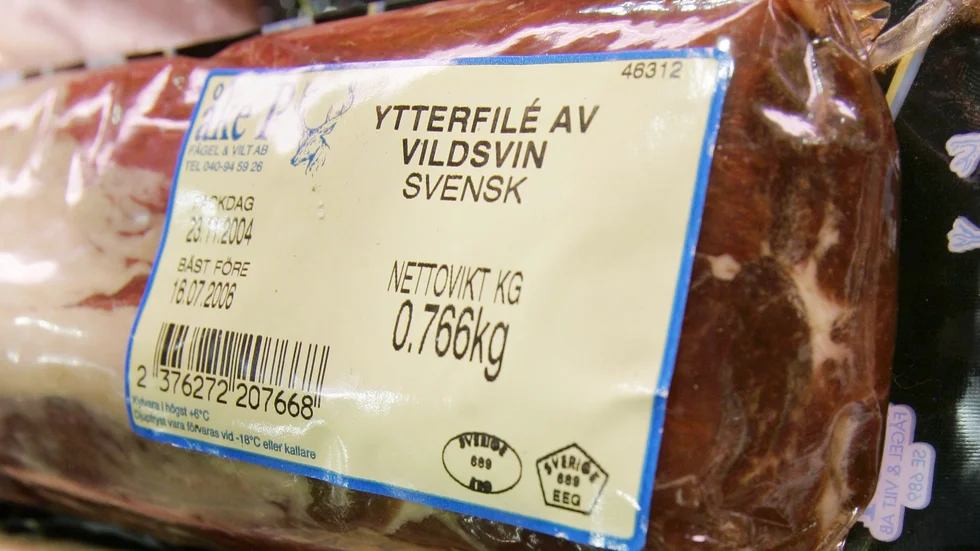 Att kalla en köttbit för ytterfilé upprör insändarskribenten.  "Inget djur har två filéer. Jag blir upprörd över hur man försöker 'ljuga' för folk", skriver hon.
