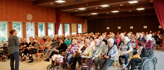 Arga seniorer attackerade beslut