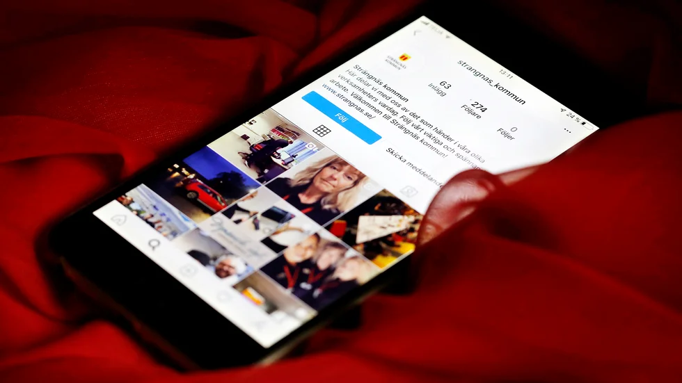 På Strängnäs kommuns instagramkonto berättar medarbetarna själva om sitt arbete. Följarna får en unik inblick i olika yrken, allt från hemtjänst till administration.