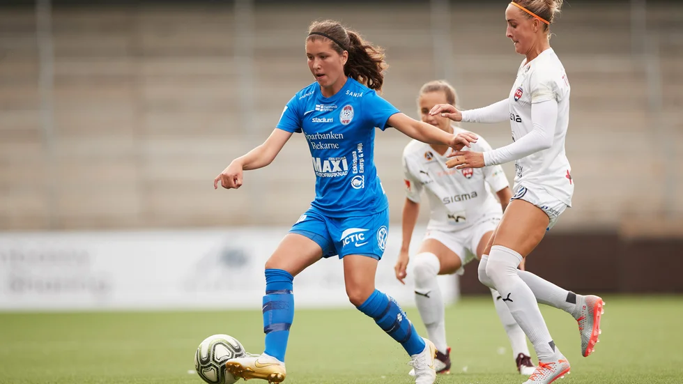 Loreta Kullashi är hemma i Eskilstuna igen och ser fram emot en spännande serieavslutning med United.