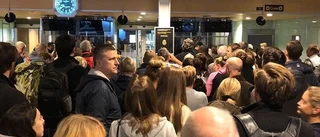 Passproblem skapade långa köer på Arlanda