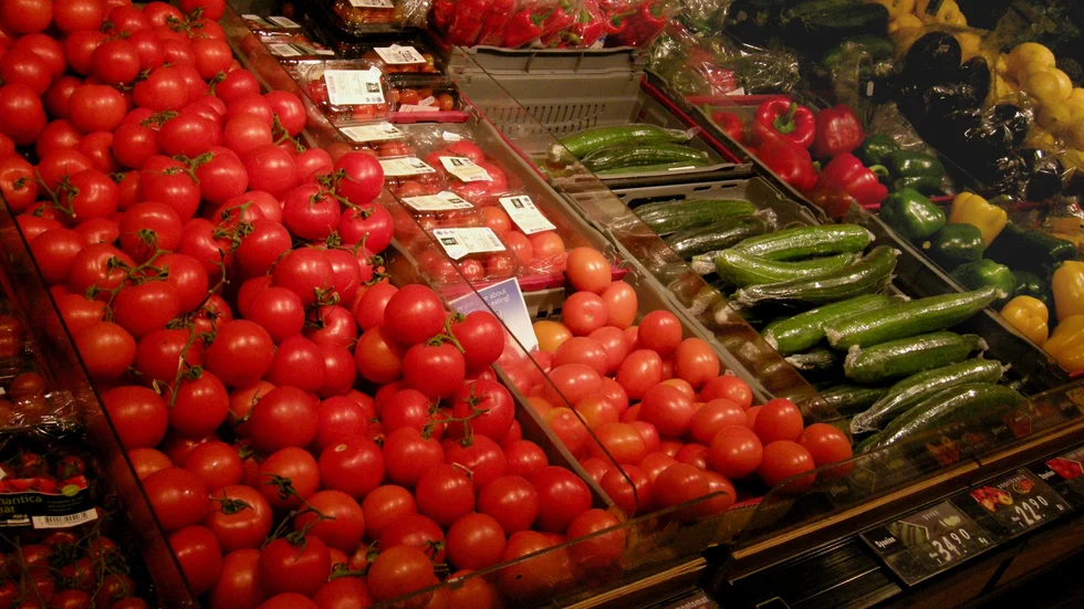 Medelhavskost betyder mycket grönt, nötter och olivolja och inte så mycket rött kött.
