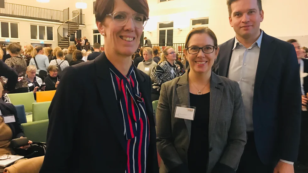Gabriel Wikström var sjukvårdsministern som blev sjuk. Anna Johansson och Hanns Rosén är avdelningschefer på Volvo CE och jobbar framgångsrikt med att skapa god arbetsmiljö, för gruppen och individen.