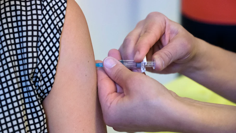 Två veckor försenat, den 19 november, startar årets vaccineringar mot säsongsinfluensa över hela riket. 