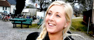 Modevisning med bästa konferencieren 